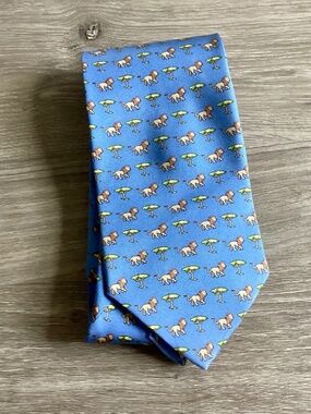 Brooks Brothers Blue Lion King Men's 100% Silk Neck Tie Irregular 3.5” Wide USA
